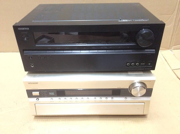 Onkyo TX-SR805&TX-NR579 AV Receiver (Lot of 2)