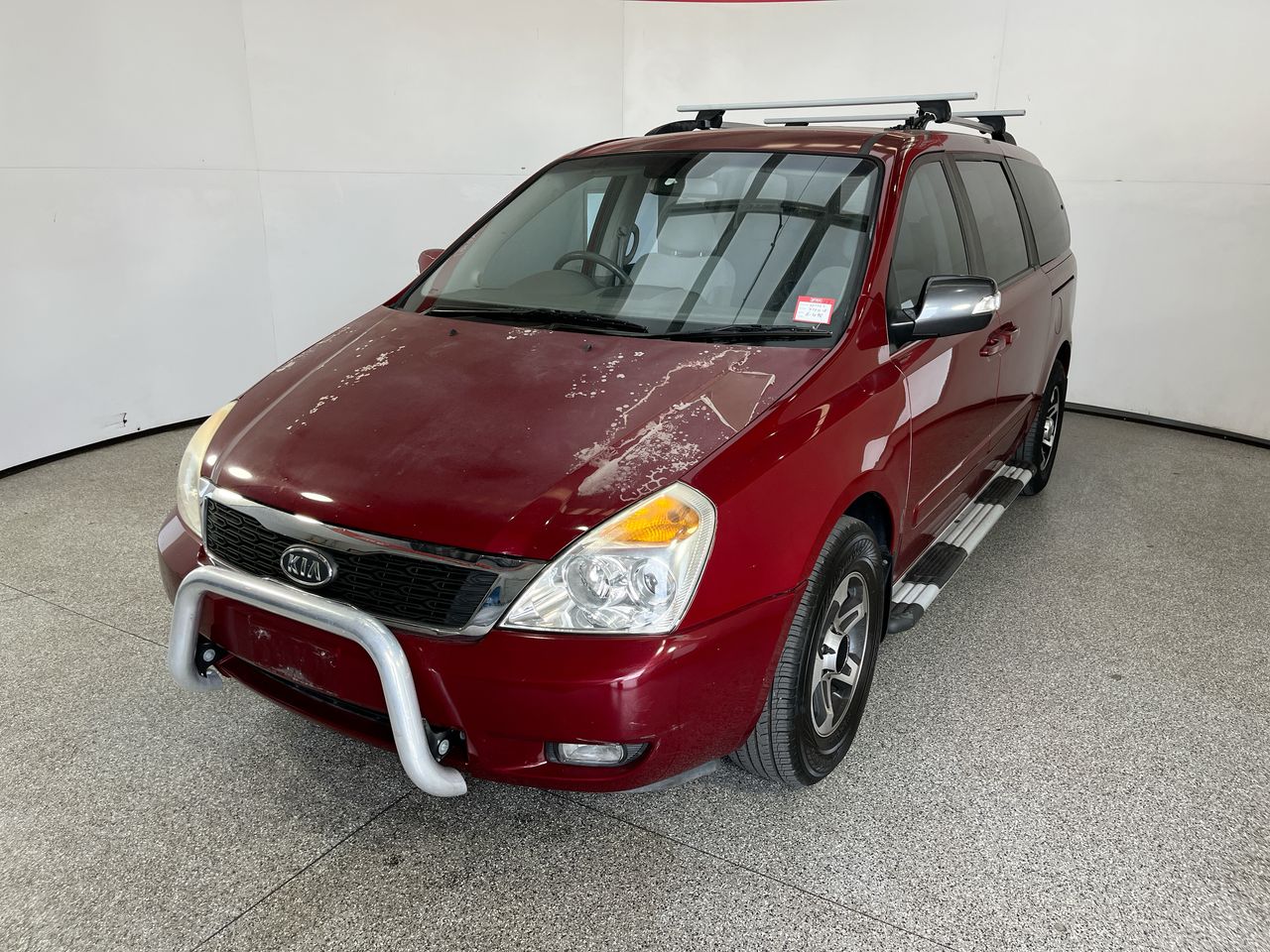 2010 Kia Grand Carnival Si VQ Automatic 8 Seats People Mover