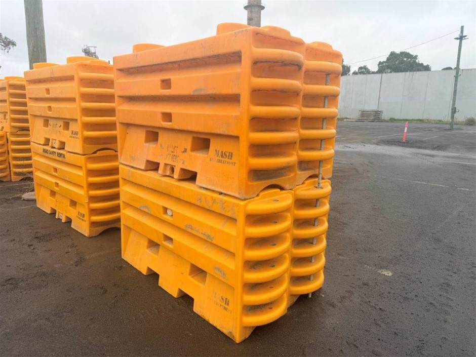 Crash Barrier - Incomplete