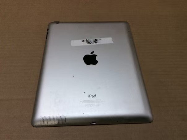 Apple iPad 4 (A1458) Tablet 16GB
