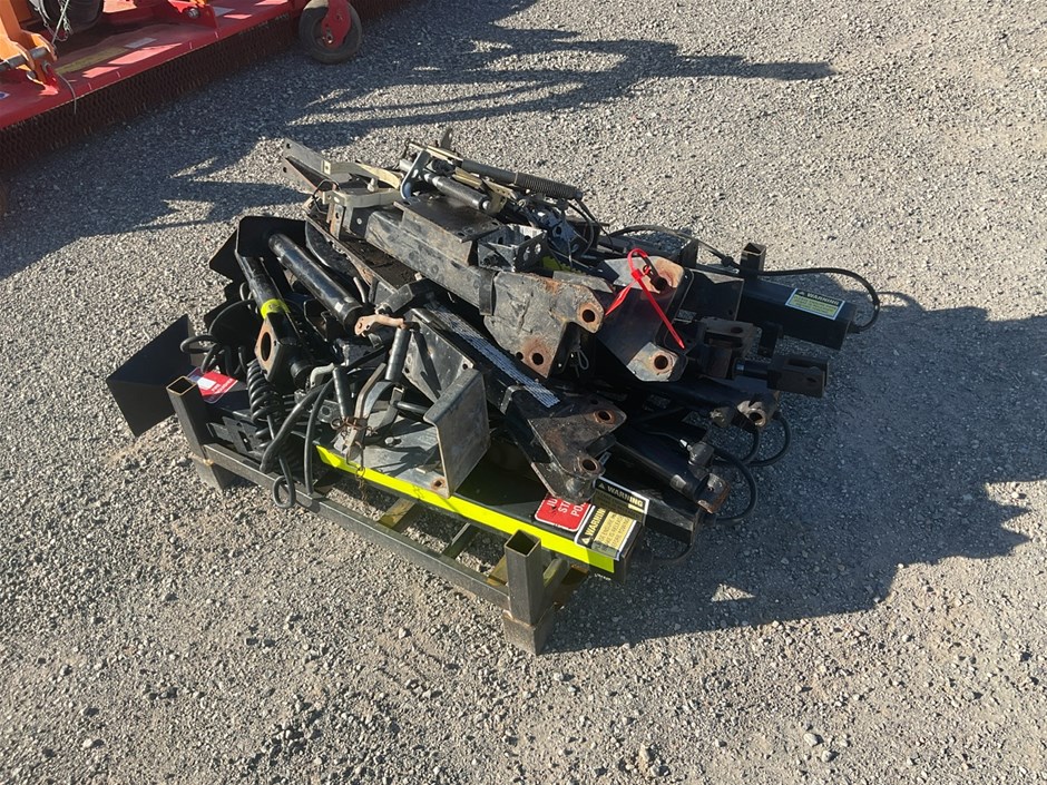 Qty of assorted Hydraulic cylinders and Brackets