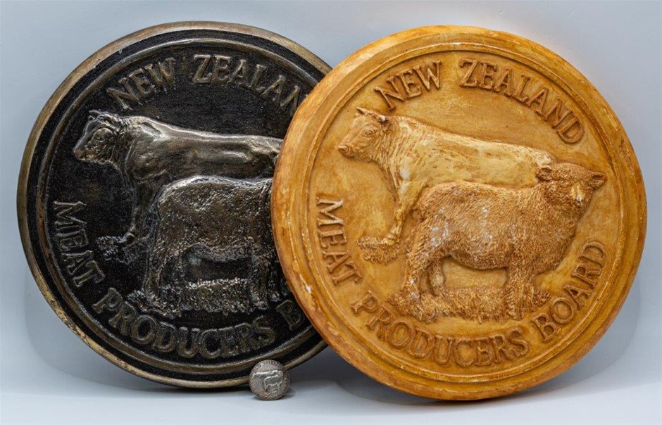 3 x Asstd NZ Agricultural 'Meat Producers Board' plagues & medalet