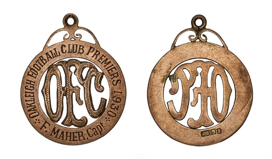 Oakleigh Football Club Premiers, handcrafted 9Ct gold fob medal 1930
