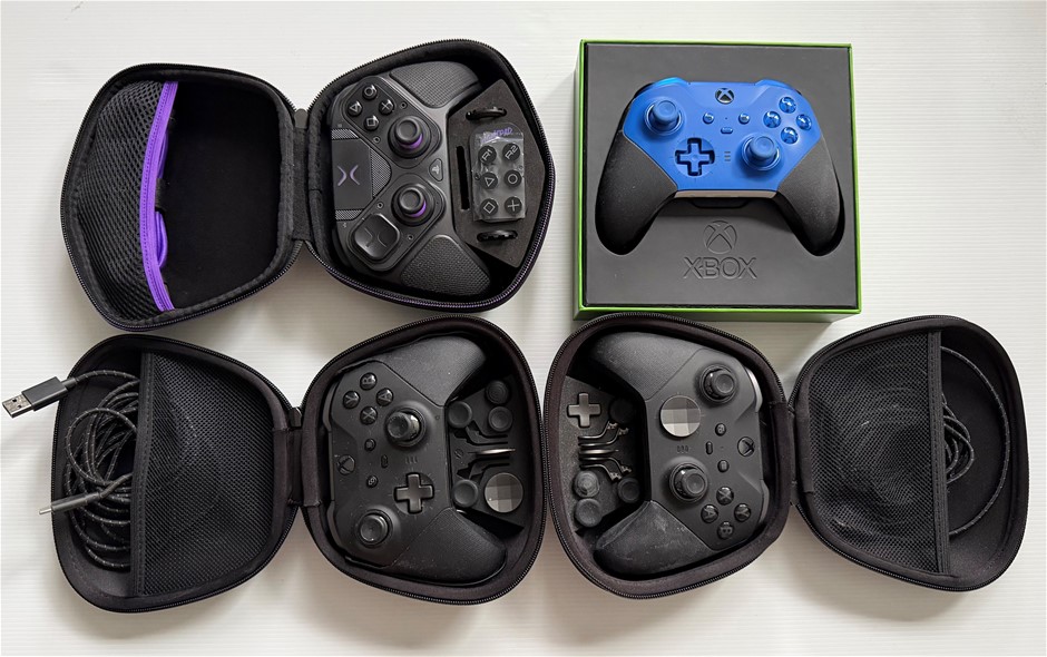 Victrix Pro BFG Controller & Xbox Elite Series 2 Controllers - Lot of 4