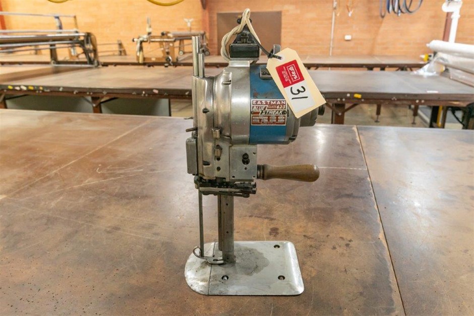 Eastman Blue Streak Class 623 Knife Fabric Cutting Machine