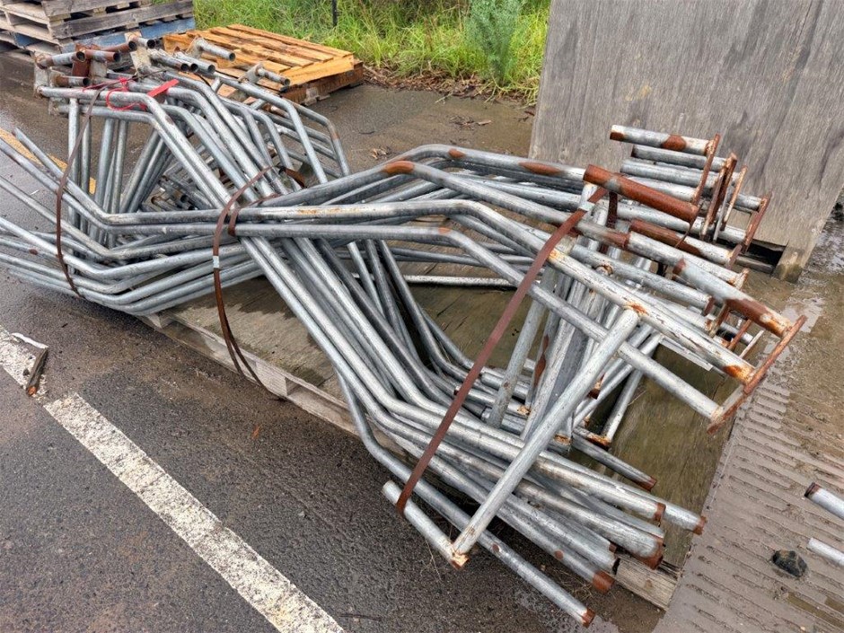 Pallet of Temp + Pedestrian Fencing Components