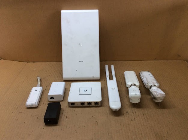 Ubiquiti USG Security &UBIQUITI GP-A240-050G/GP-H240-100G-4 (Lot of 8)