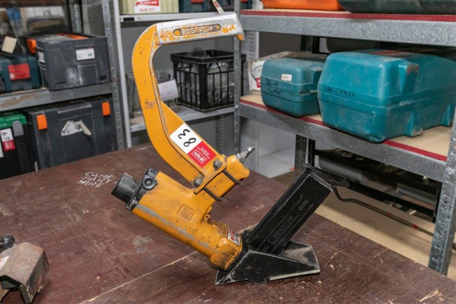 Bostitch M3 Pneumatic Floor Stapler
