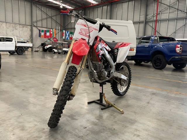 <p>HondaTrail Motorcycl</p>