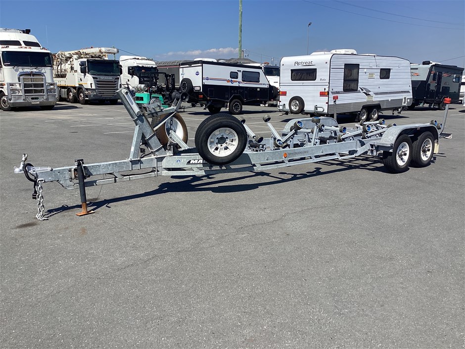 2007 Mackay Premium KR7000T Tandem Boat Trailer