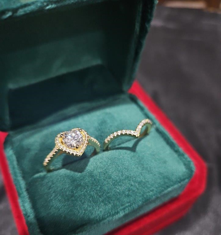 'Jewelzmerchants Luxury Moissanite Jewellery Auction Event