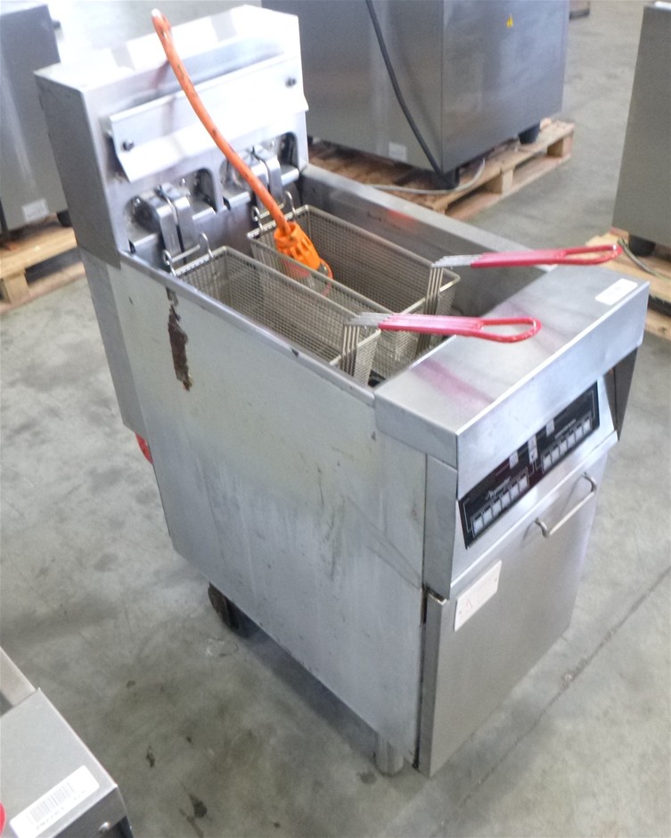 Frymaster H117TCSD Stainless Steel Freestanding Electric Single Pan