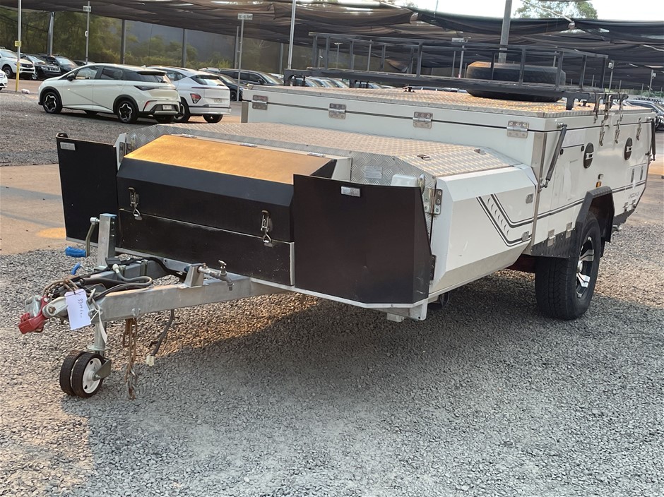 2015 Ezytrail Lincoln LX Camper Trail