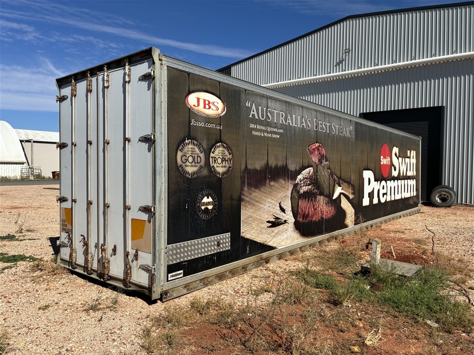 <B>Greystar Refrigerated Truck Body (44 Ft)</B>