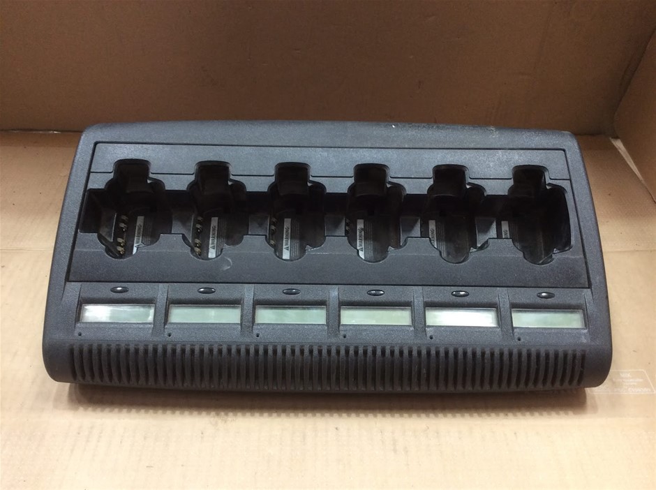 Motorola IMPRES Adaptive Multi-Unit Battery Charger (6-Bay)