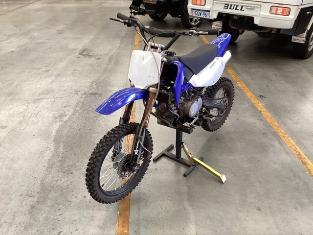 <p>Atomic Off Road Motorcycle</p>