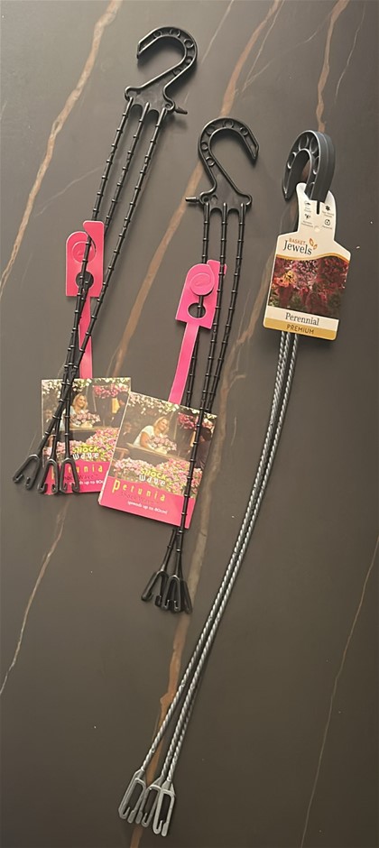 3x Plastic Hanging Basket Hooks