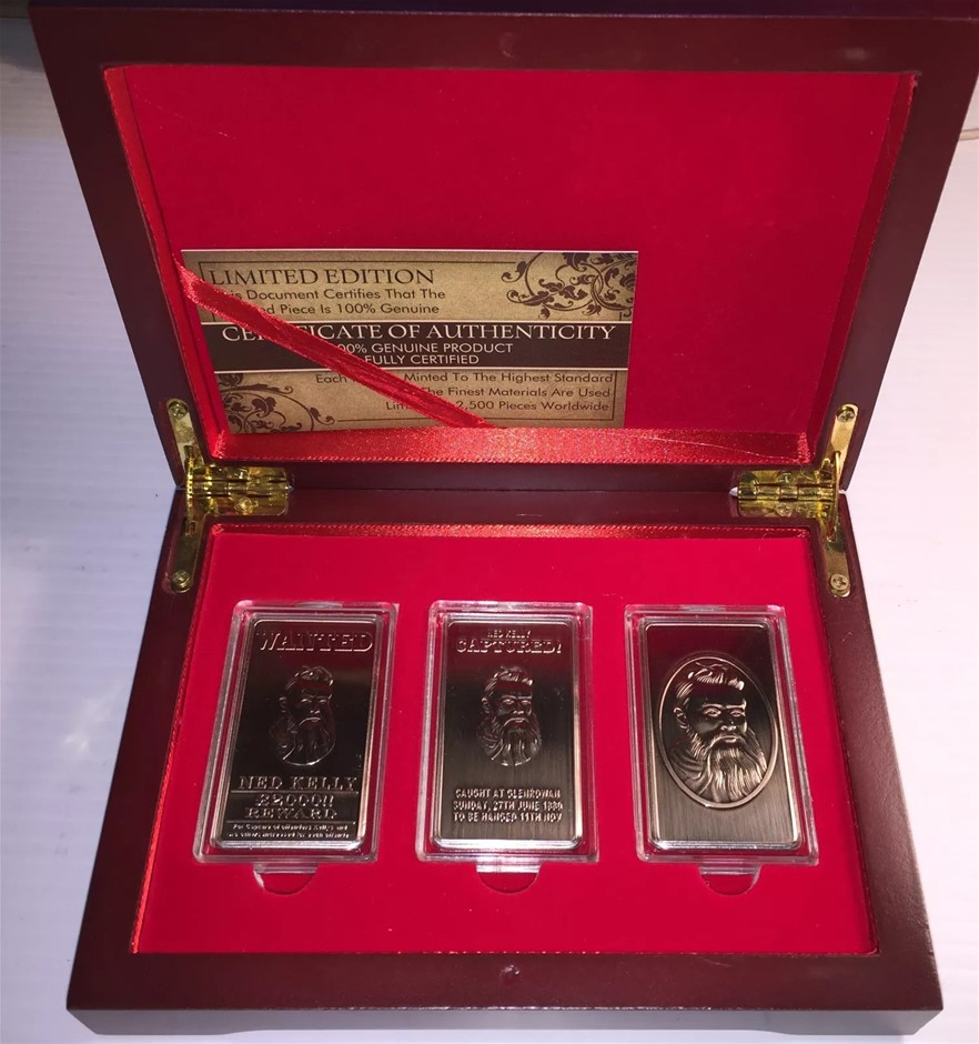 "NED KELLY" Set Of 3 x 1oz Ingots & Display Box Finished in 999 Antique Sil