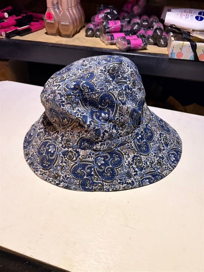 Ladies Reversible Golf Hat