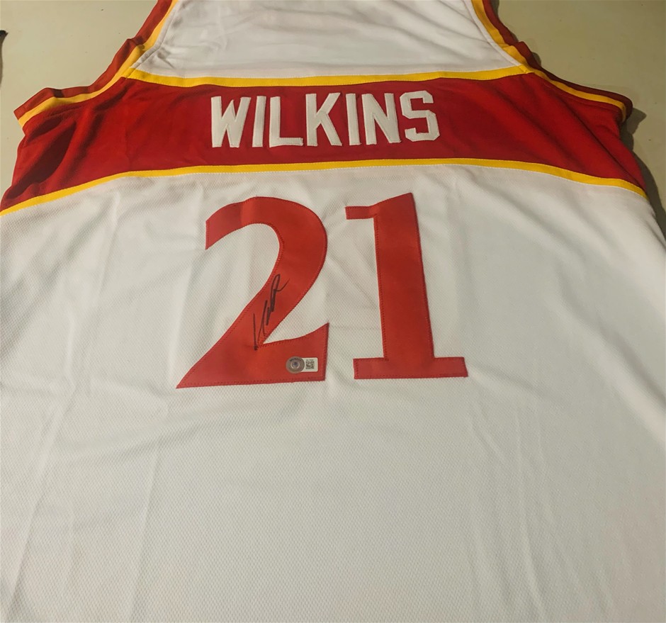 Dominique Wilkins signed Jersey - Atlanta Hawks