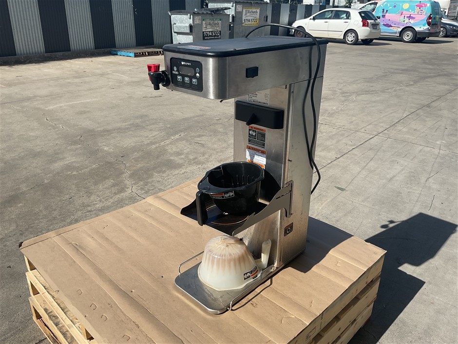 Bunn Tea and Coffee Brewer Machine