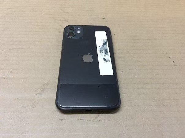 APPLE IPHONE 11 A2221 Phone 128GB