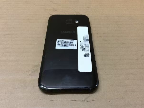 SAMSUNG GALAXY A5 Phone 32GB