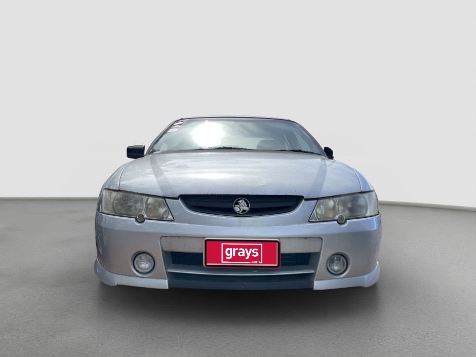 2002 Holden Commodore S Petrol (Tilt Tray Required For Pickup)