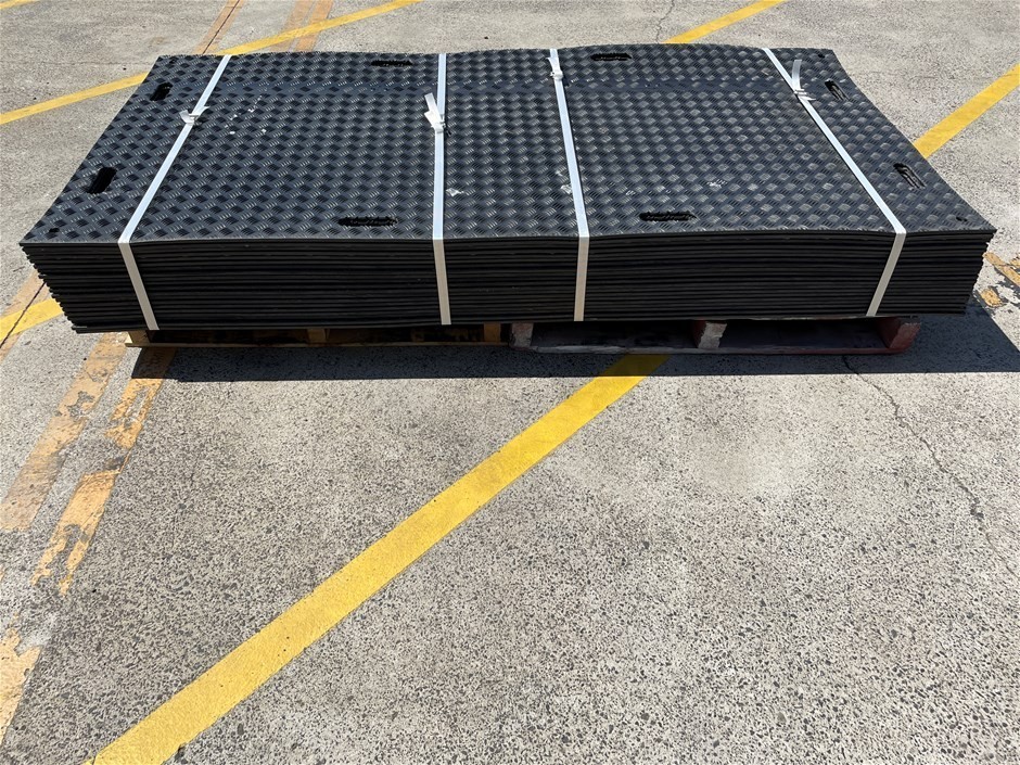 No Reserve 20 x 2.4 x 1.2m Bog Mats /Track mat