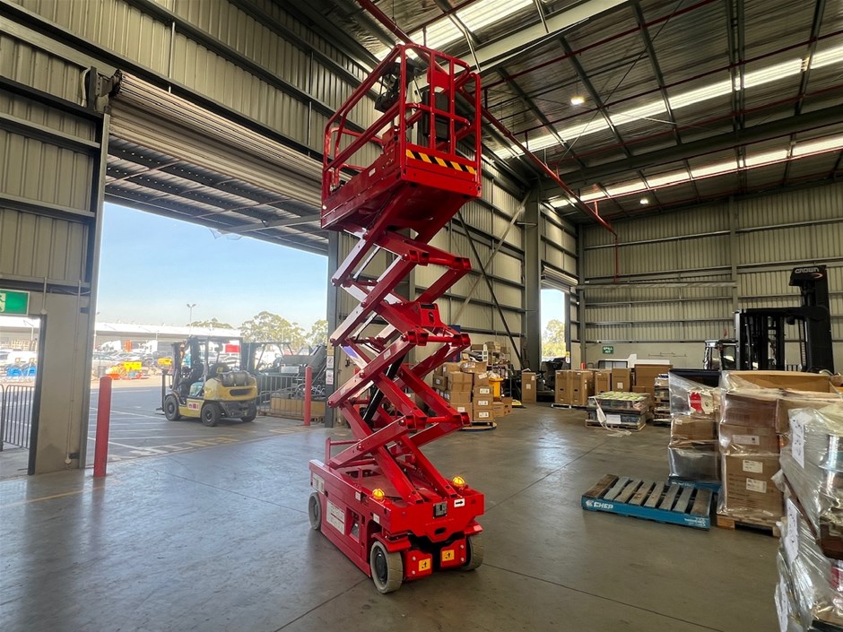 No Reserve 2025 LGMG S0607EII/ Scissor Lift