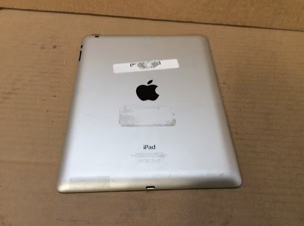 Apple iPad 4 (A1458) Tablet 16GB