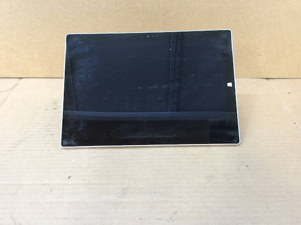 Microsoft Surface Pro 3 1631 Laptop i7-4650U 8GBRAM/256GB