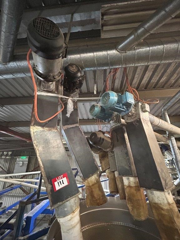 6 x Flexi Conveyor Augers In Varying Configurations And Lengths