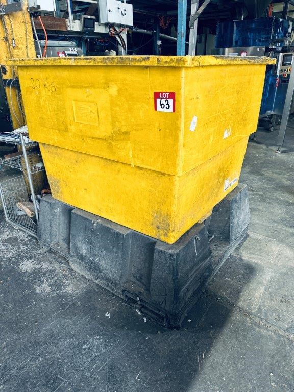 JACKY PVC Hopper Tub on Inbuilt Forklift (pallet), SWL 1,000kg