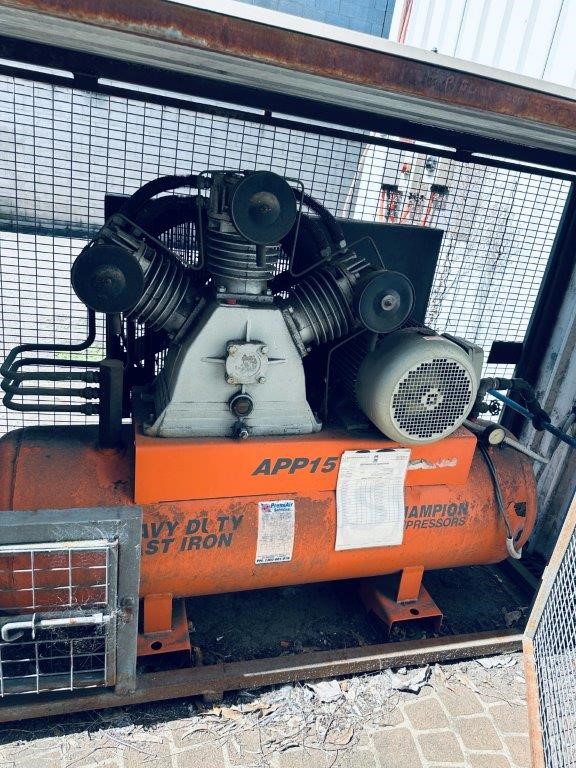 CHAMPION Air Compressor