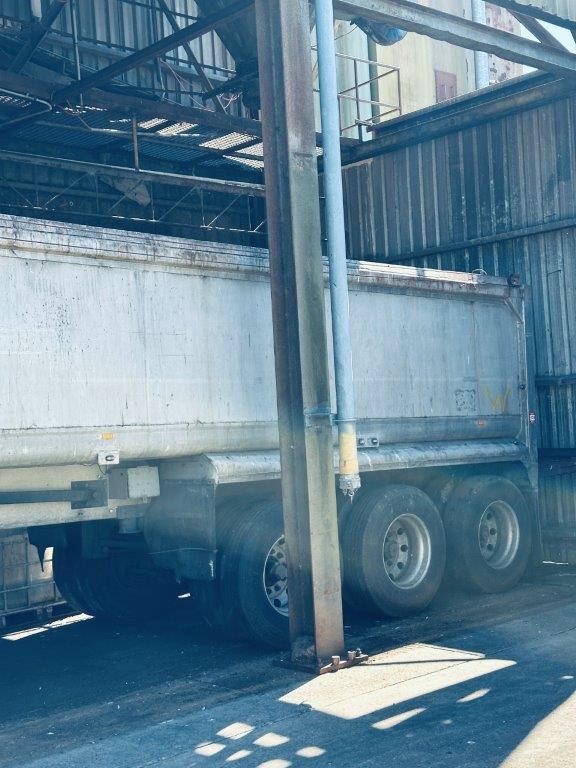 1998 Borcat BC2003 Aluminium B Semi Trailer Tipper (Used for bulk waste)