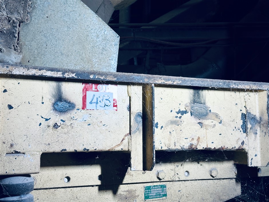 ENMIN Vibratory Feeder/Bin Activator