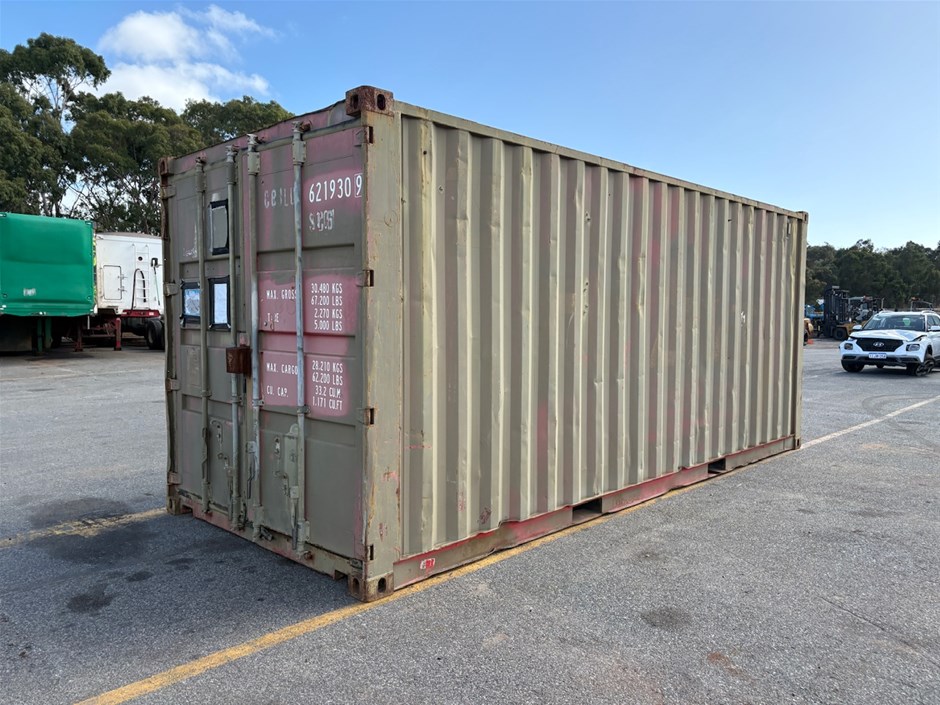 Containers, Welders and Welding Flux - Unreserved