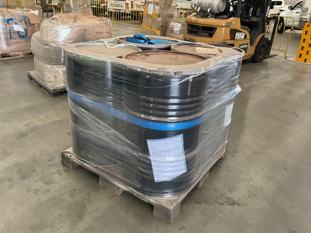 <p>Pallet Of Lincoln FX8500-220 FLUX</p>