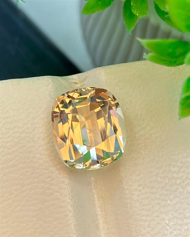 8.75 CT Natural Imperial Rose Gold Topaz