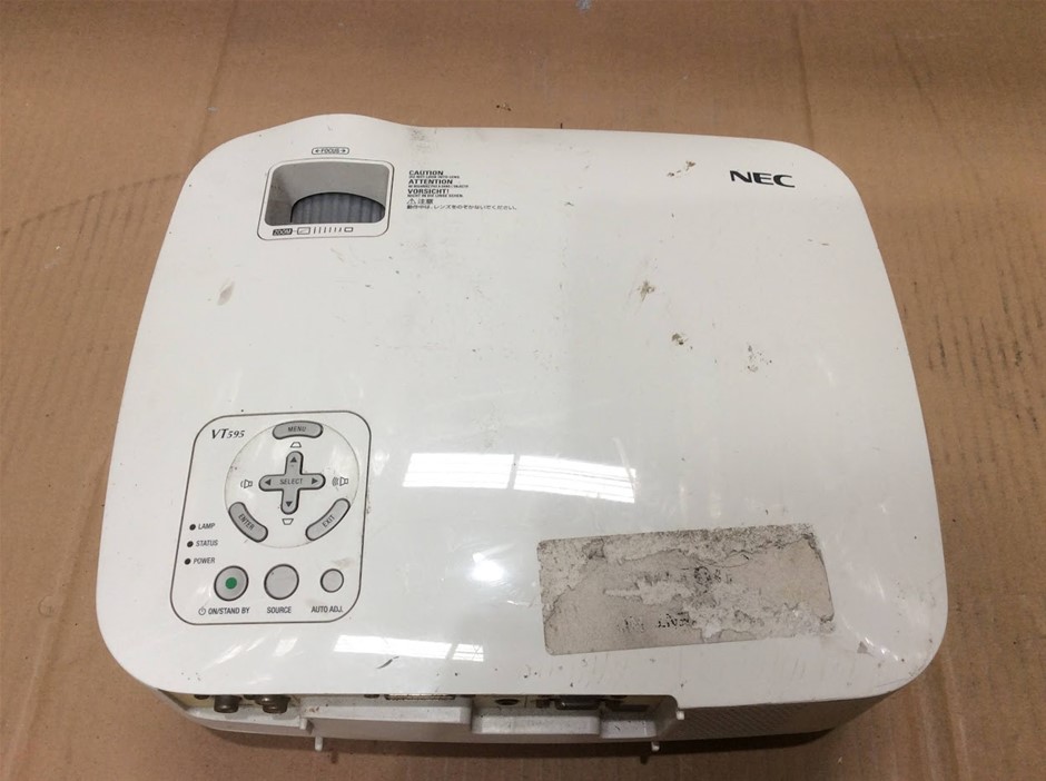 NEC VT595 Projector