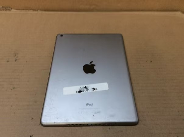 APPLE IPAD5(A1822) Tablet 128GB