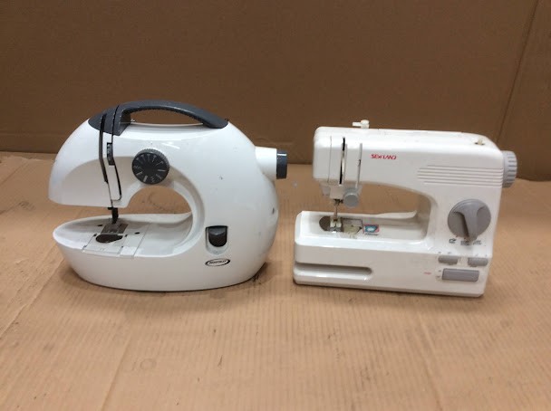 Semco T30B&Sew Land Portable Sewing Machine (Lot of 2)