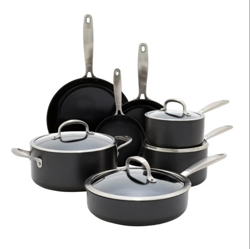 OXO 11 Piece Softworks Non-Stick Cookware Set. NB: Well used. Important