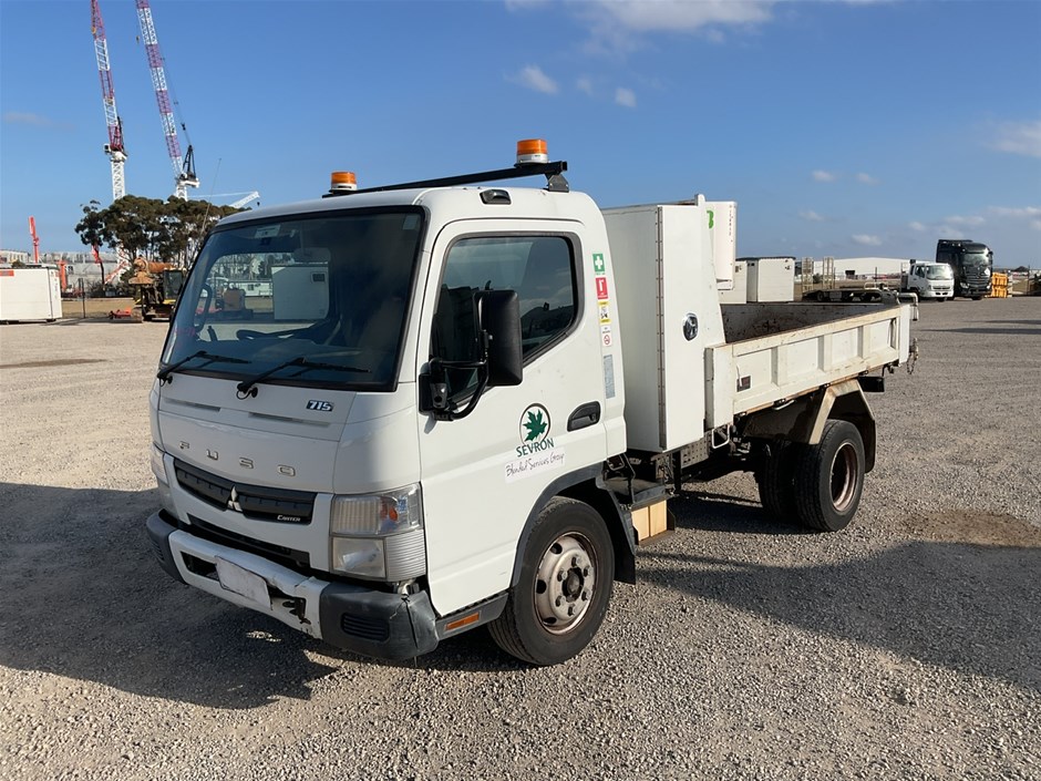 2013 Mitsubishi  Canter 4 x 2 Tipper Truck