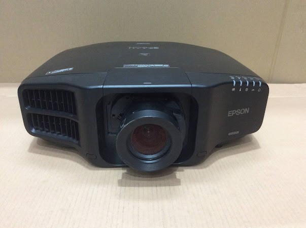 Epson EB-G7905U LCD Projector