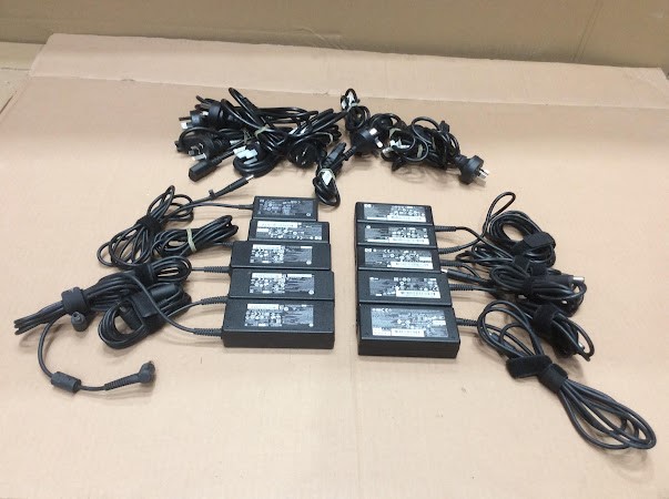 HP TPC-CA58 65W Mixed Model Laptop AC Adapter Chargers (Lot of 10)