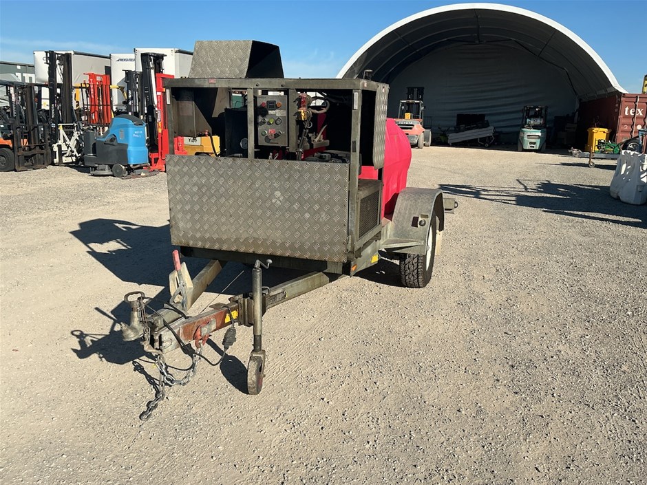 <p>Trailer Mounted Pressure Washer </p>