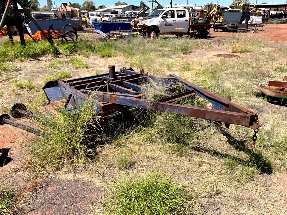 1999 Delta Tipping Tandem Box Trailer