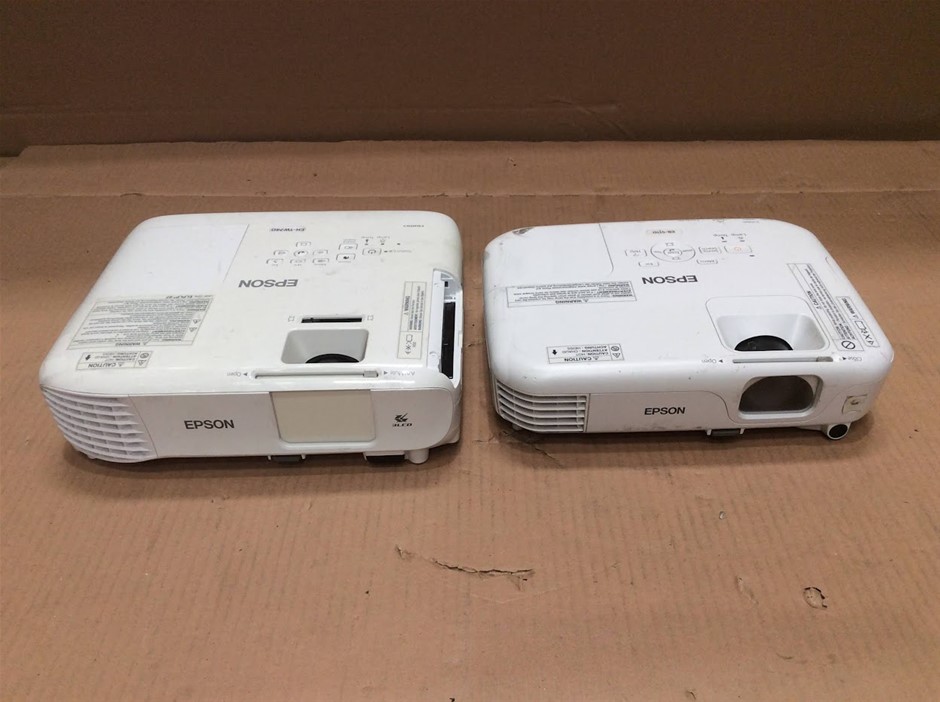 Epson EB-S110 and EH-TW740 Projector (Lot of 2)